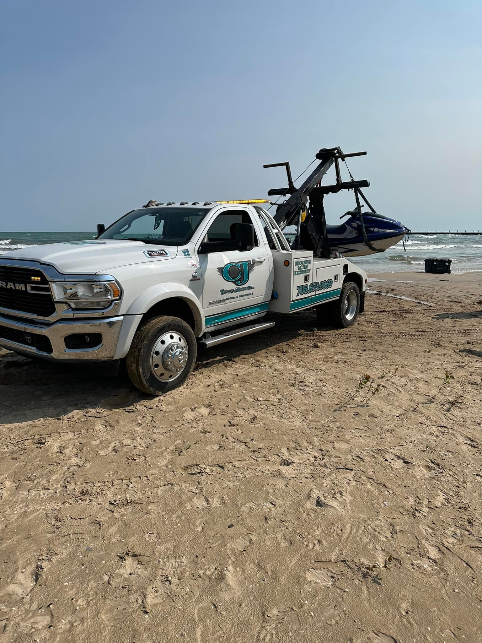 Cj Towing & Recovery 25 (7)